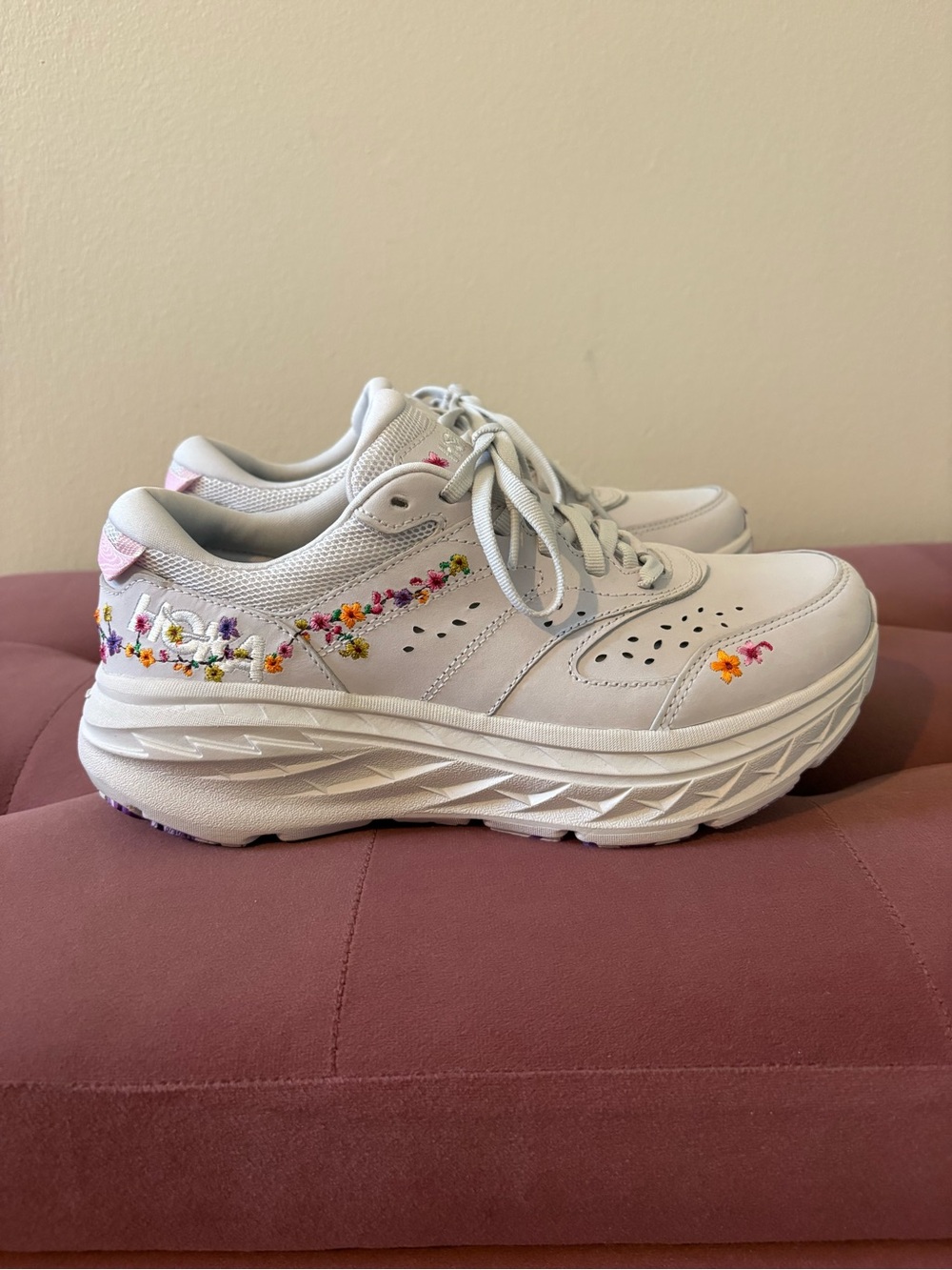 HOKA Vibrant Bloom Bondi L BP Sneaker